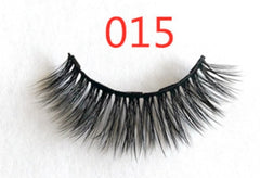 A Pair Of False Eyelashes With Magnets In Fashion - XMART