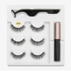 A Pair Of False Eyelashes With Magnets In Fashion - XMART