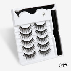 A Pair Of False Eyelashes With Magnets In Fashion - XMART